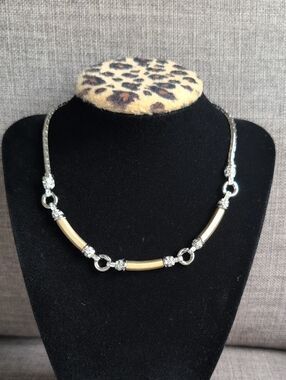 Elegant Nina Ricci Paris  Two-Tone Gold and Silver Necklace  - Women Jewelry